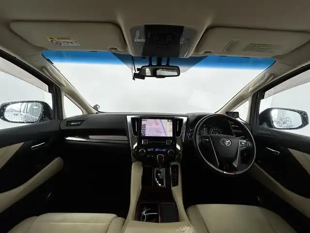 トヨタ アルファードハイブリット G 愛知県 2015(平27)年 8.7万km ブラック １０インチアルパインナビ　/バックカメラ　/アルパインフリップダウンモニター　/ハーフレザー　/クルコン　/ＥＴＣ　/ドラレコ　/パワスラ　/ＬＥＤライト　/前後ソナー　/フロアマット　/キーレス　/フルセグ