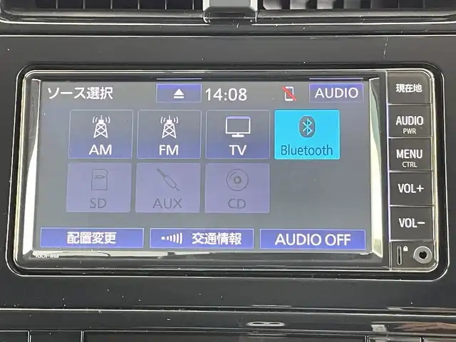 トヨタ プリウス Sツーリングセレクション 千葉県 2021(令3)年 3.9万km プラチナホワイトパールマイカ トヨタセーフティーセンス/・プリクラッシュセーフティ/・レーンディパーチャーアラート/・オートマチックハイビーム/・レーダークルーズコントロール/インテリジェントクリアランスソナー/ブラインドスポットモニター/純正SDナビ/・型式：NSCN-W68/・CD/地デジTV/Bluetooth/アラウンドビューモニター/ビルトインETC/LEDオートヘッドライト/レザーシート/シートヒーター/純正17インチアルミホイール/純正フロアマット/ステアリングスイッチ/ドアバイザー/オートエアコン/プッシュスタート/スマートキー/禁煙車