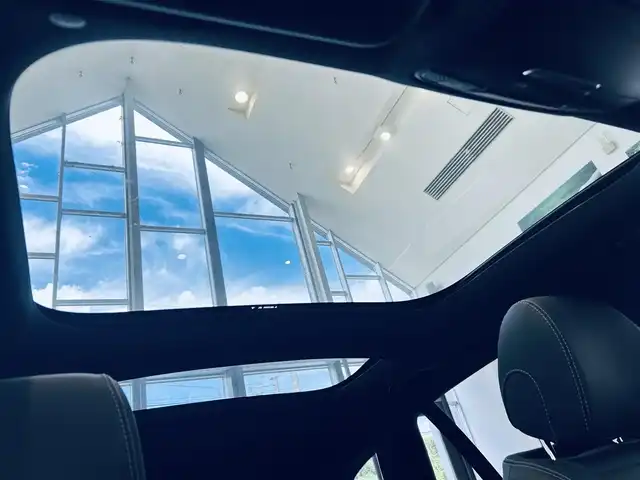 メルセデス・ベンツ Ｅ２００ SW アバンギャルド AMGライン 大阪府 2020(令2)年 2.4万km セレナイトグレー レザーエクスクルーシブP/レーダーセーフティP/サンルーフ/HUD/ブルメスター/ACC/黒革/メモリ付きパワーシート/シートヒーター/純正ナビ/TV/360度カメラ/applecarplay/純正19インチAW/LEDヘッドライト/アンビエントライト/電動リアゲート/ブラインドスポット/パフュームアトマイザー