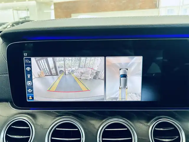 メルセデス・ベンツ Ｅ２００ SW アバンギャルド AMGライン 大阪府 2020(令2)年 2.4万km セレナイトグレー レザーエクスクルーシブP/レーダーセーフティP/サンルーフ/HUD/ブルメスター/ACC/黒革/メモリ付きパワーシート/シートヒーター/純正ナビ/TV/360度カメラ/applecarplay/純正19インチAW/LEDヘッドライト/アンビエントライト/電動リアゲート/ブラインドスポット/パフュームアトマイザー
