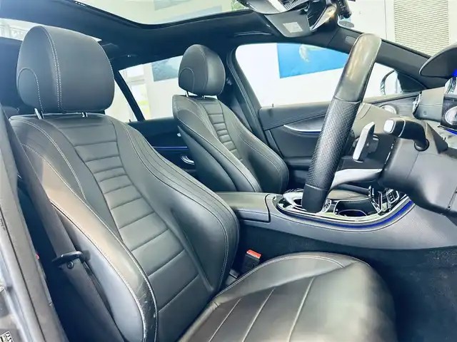 メルセデス・ベンツ Ｅ２００ SW アバンギャルド AMGライン 大阪府 2020(令2)年 2.4万km セレナイトグレー レザーエクスクルーシブP/レーダーセーフティP/サンルーフ/HUD/ブルメスター/ACC/黒革/メモリ付きパワーシート/シートヒーター/純正ナビ/TV/360度カメラ/applecarplay/純正19インチAW/LEDヘッドライト/アンビエントライト/電動リアゲート/ブラインドスポット/パフュームアトマイザー