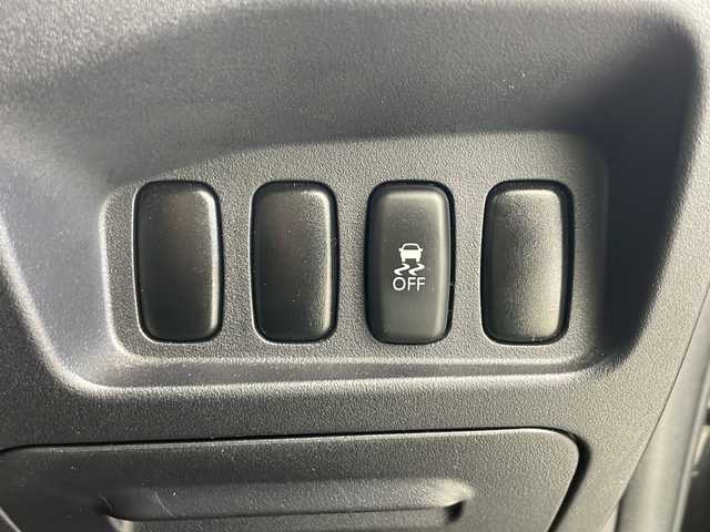 三菱 アウトランダー 24G 秋田県 2012(平24)年 6.7万km アメジストブラック 4WD /社外ナビ(Bluetooth フルセグTV AM/FM） /ETC /オートライト /電動格納ミラー /純正フロアマット /ドアバイザー /本革巻ステアリング　/横滑り防止装置