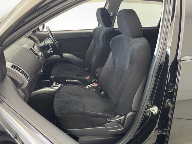 三菱 アウトランダー 24G 秋田県 2012(平24)年 6.7万km アメジストブラック 4WD /社外ナビ(Bluetooth フルセグTV AM/FM） /ETC /オートライト /電動格納ミラー /純正フロアマット /ドアバイザー /本革巻ステアリング　/横滑り防止装置
