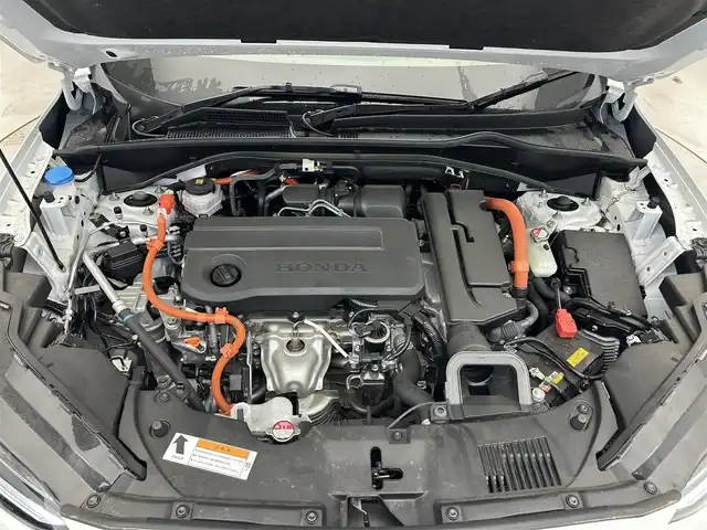 ホンダ ＺＲ－Ｖ ハイブリッド e:HEV Z 滋賀県 2024(令6)年 1.9万km プラチナホワイトパール 純正９インチナビ/(フルセグ/USB/Bluetooth/AppleCarPlay/AndroidAuto)/ＢＳＭ/BOSEプレミアムサウンド/全方位カメラ/ETC2.0/前後ドライブレコーダー/レザーシート/ＬＥＤ/シートヒーター/ステアリングヒーター/オートライト/オートハイビーム/レーダークルーズコントロール/パワーバックドア/電子パーキング/オートホールドブレーキ/プッシュスタート/スマートキー