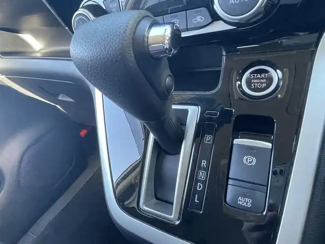 日産 セレナ ハイウェイスター G 熊本県 2016(平28)年 7.8万km ブリリアントホワイトパール 2トーン プロパイロット/プッシュスタート/純正ナビ/（CD・DVD・フルセグTV・BTオーディオ・SD）/アラウンドビューモニター/ETC/純正フリップダウンモニター/ドライブレコーダー/純正16インチAW/両側パワースライドドア/LEDヘッドライト/オートライト/フォグライト/前後コーナーセンサー/横滑り防止装置/ウィンカーミラー/新車保証書/取扱説明書/スマートスペアキー×1本