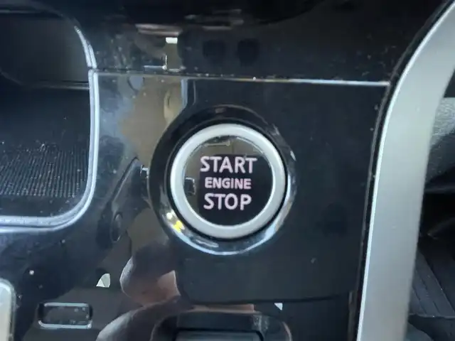 日産 セレナ ハイウェイスター G 熊本県 2016(平28)年 7.8万km ブリリアントホワイトパール 2トーン プロパイロット/プッシュスタート/純正ナビ/（CD・DVD・フルセグTV・BTオーディオ・SD）/アラウンドビューモニター/ETC/純正フリップダウンモニター/ドライブレコーダー/純正16インチAW/両側パワースライドドア/LEDヘッドライト/オートライト/フォグライト/前後コーナーセンサー/横滑り防止装置/ウィンカーミラー/新車保証書/取扱説明書/スマートスペアキー×1本