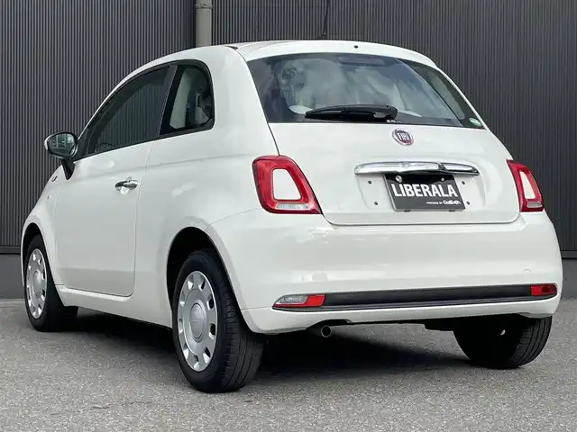 フィアット ５００ ツインエア ポップ 香川県 2020(令2)年 3.6万km ボサノバホワイト 純正ディスプレイオーディオ/CarPlay/USB/Bluetooth/ETC/アイドリングストップ/革巻きステアリング/ステアリングスイッチ/キーレス/保証書/取扱説明書