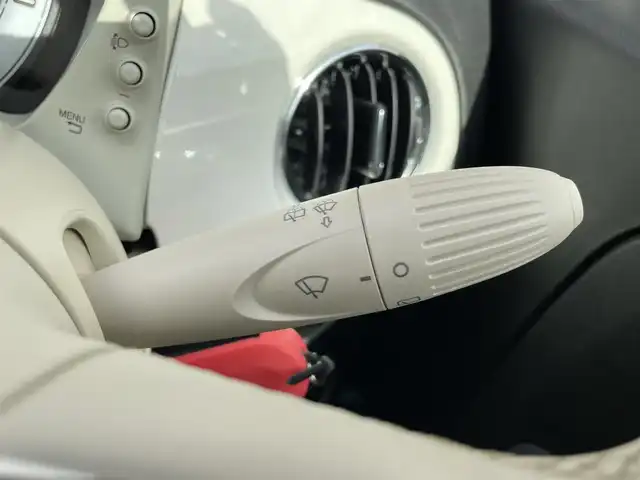 フィアット ５００ ツインエア ポップ 香川県 2020(令2)年 3.6万km ボサノバホワイト 純正ディスプレイオーディオ/CarPlay/USB/Bluetooth/ETC/アイドリングストップ/革巻きステアリング/ステアリングスイッチ/キーレス/保証書/取扱説明書