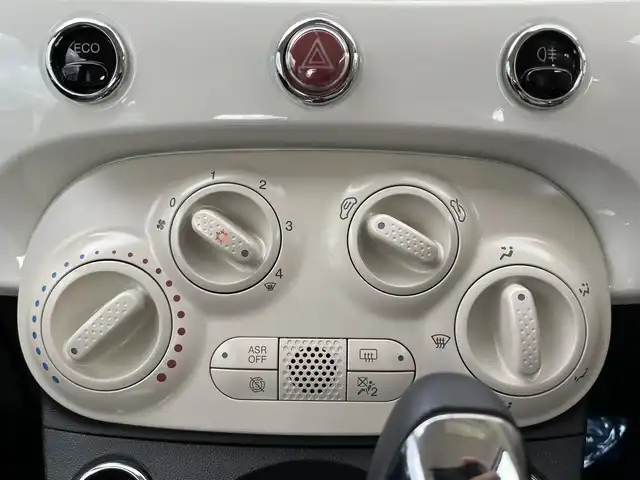 フィアット ５００ ツインエア ポップ 香川県 2020(令2)年 3.6万km ボサノバホワイト 純正ディスプレイオーディオ/CarPlay/USB/Bluetooth/ETC/アイドリングストップ/革巻きステアリング/ステアリングスイッチ/キーレス/保証書/取扱説明書