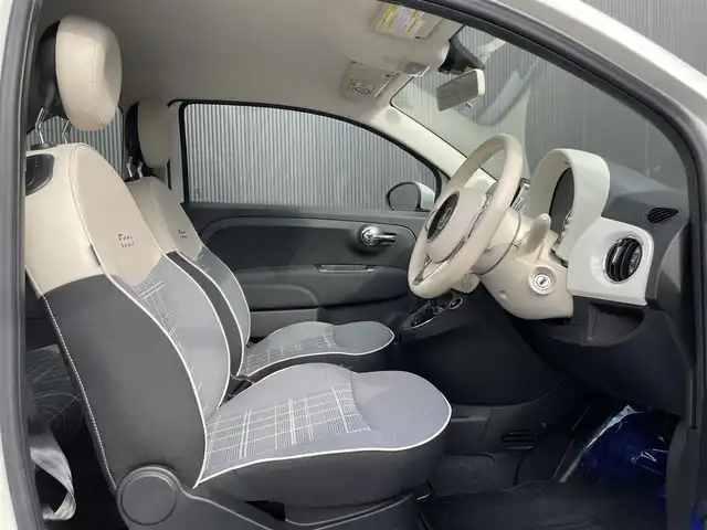 フィアット ５００ ツインエア ポップ 香川県 2020(令2)年 3.6万km ボサノバホワイト 純正ディスプレイオーディオ/CarPlay/USB/Bluetooth/ETC/アイドリングストップ/革巻きステアリング/ステアリングスイッチ/キーレス/保証書/取扱説明書