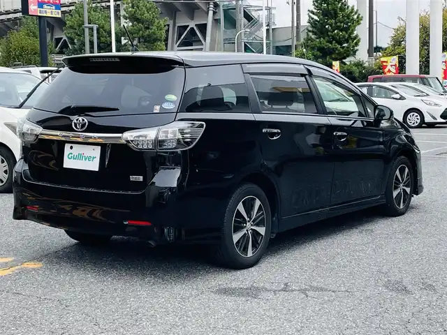 トヨタ ウィッシュ 1．8S モノトーン 千葉県 2015(平27)年 3万km ブラック メーカーナビ　【フルセグTV、Bluetooth、AMFMラジオ、CD】/16インチ純正アルミホイール/純正フロアマット/パドルシフト/全席ハーフレザーシート/全席パワーウィンドウ/ウィンカーミラー/電動格納ミラー/オートフロントライト/プッシュスタート/走行モード切替【エコモー/ドアバイザー/横滑り防止機能ド、パワーモード】/ビルドインETC/nanoe空調
