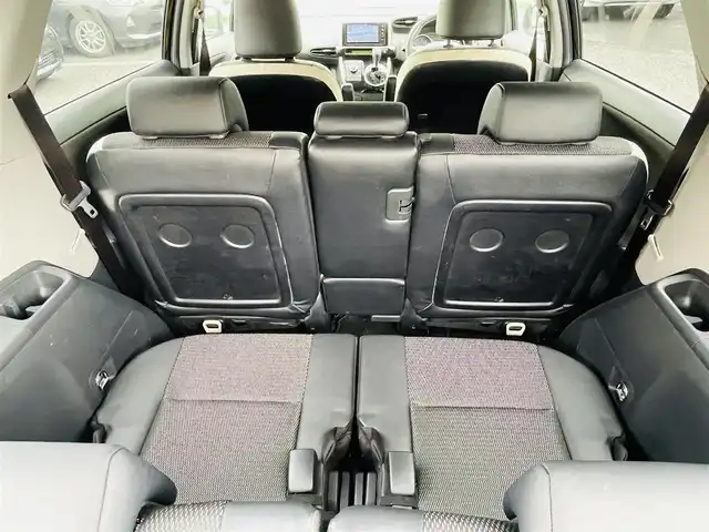 トヨタ ウィッシュ 1．8S モノトーン 千葉県 2015(平27)年 3万km ブラック メーカーナビ　【フルセグTV、Bluetooth、AMFMラジオ、CD】/16インチ純正アルミホイール/純正フロアマット/パドルシフト/全席ハーフレザーシート/全席パワーウィンドウ/ウィンカーミラー/電動格納ミラー/オートフロントライト/プッシュスタート/走行モード切替【エコモー/ドアバイザー/横滑り防止機能ド、パワーモード】/ビルドインETC/nanoe空調