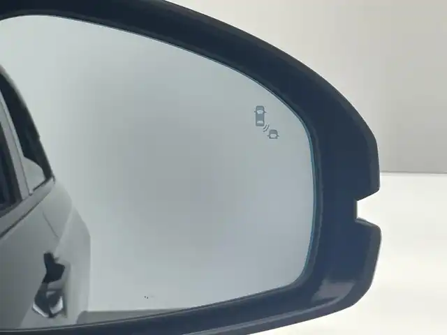 ホンダ ヴェゼル ハイブリッド e:HEV Z 愛知県 2022(令4)年 4.2万km クリスタルブラックパール 純正９型ナビ　全方位カメラ　禁煙車　フルセグＴＶ　カープレイ　ワイヤレス充電　ハーフレザー　シートヒーター　電動リゲート　電動パーキング　ホンダセンシング　衝突軽減　追従クルコン　ＬＥＤオートライト　前後ドライブレコーダー　BSM　ダウンヒルアシスト