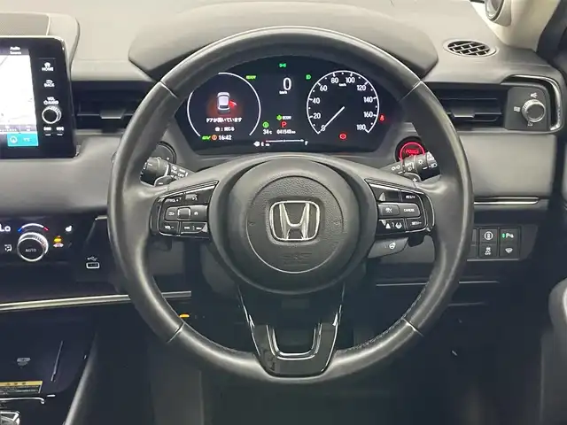 ホンダ ヴェゼル ハイブリッド e:HEV Z 愛知県 2022(令4)年 4.2万km クリスタルブラックパール 純正９型ナビ　全方位カメラ　禁煙車　フルセグＴＶ　カープレイ　ワイヤレス充電　ハーフレザー　シートヒーター　電動リゲート　電動パーキング　ホンダセンシング　衝突軽減　追従クルコン　ＬＥＤオートライト　前後ドライブレコーダー　BSM　ダウンヒルアシスト
