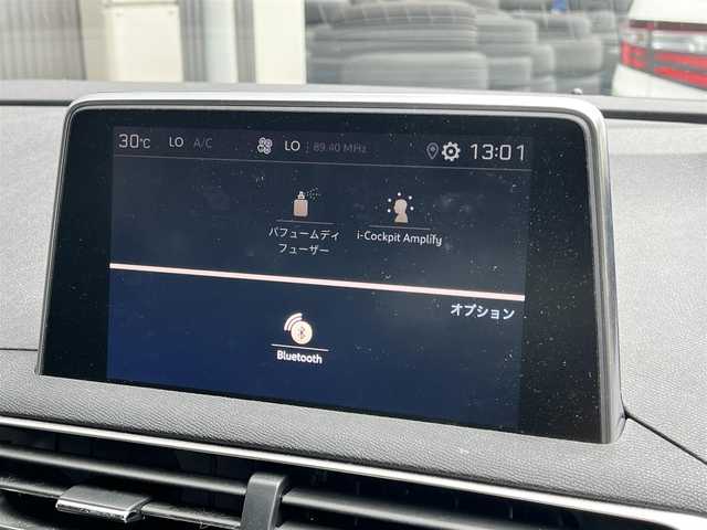 プジョー ５００８ GT ブルーHDi 福岡県 2019(令1)年 6.9万km アマゾナイトグレー ファーストクラスＰＫＧ　/ナッパーレザー　/シートヒーター　/ランバーサポート　/ナビ　/ＴＶ/AppleＣａｒＰｌａｙ・AndroidAuto/パノラマビュー/パノラマルーフ　/アクティブセーフティブレーキ/ＡＣＣ　/ＢＳＭ/レーンキープアシスト/パークアシスト　/前後ソナー/ディレクショナルヘッドライト/アンビエントライト/パフューム　/パワーテールゲート/置くだけ充電　/前後ドラレコ/ＥＴＣ