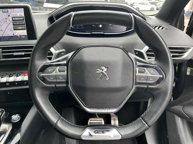 プジョー ５００８ GT ブルーHDi 福岡県 2019(令1)年 6.9万km アマゾナイトグレー ファーストクラスＰＫＧ　/ナッパーレザー　/シートヒーター　/ランバーサポート　/ナビ　/ＴＶ/AppleＣａｒＰｌａｙ・AndroidAuto/パノラマビュー/パノラマルーフ　/アクティブセーフティブレーキ/ＡＣＣ　/ＢＳＭ/レーンキープアシスト/パークアシスト　/前後ソナー/ディレクショナルヘッドライト/アンビエントライト/パフューム　/パワーテールゲート/置くだけ充電　/前後ドラレコ/ＥＴＣ