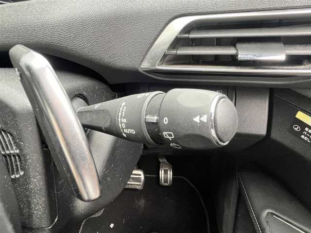 プジョー ５００８ GT ブルーHDi 福岡県 2019(令1)年 6.9万km アマゾナイトグレー ファーストクラスＰＫＧ　/ナッパーレザー　/シートヒーター　/ランバーサポート　/ナビ　/ＴＶ/AppleＣａｒＰｌａｙ・AndroidAuto/パノラマビュー/パノラマルーフ　/アクティブセーフティブレーキ/ＡＣＣ　/ＢＳＭ/レーンキープアシスト/パークアシスト　/前後ソナー/ディレクショナルヘッドライト/アンビエントライト/パフューム　/パワーテールゲート/置くだけ充電　/前後ドラレコ/ＥＴＣ