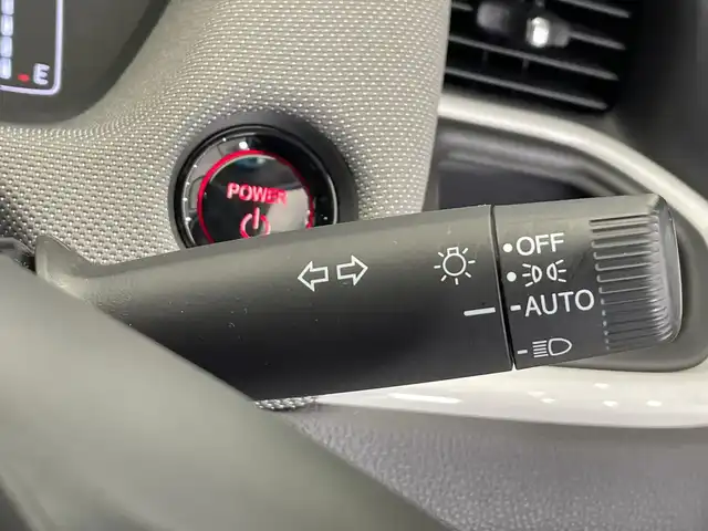 ホンダ フィット e:HEVクロスター 栃木県 2021(令3)年 2.5万km プレミアムサンライトホワイトパール 純正ナビ/(フルセグTV・Bluetooth・CD・DVD・SD・USB)/バックカメラ/ホンダセンシング/ ・衝突軽減システム/ ・レーンキープアシスト/ ・前後コーナーセンサー/ ・オートクルーズコントロール/前後ドライブレコーダー/ルーフレール/LEDヘッドライト/オートライト/純正16インチアルミホイール/純正フロアマット/ETC/スマートキー