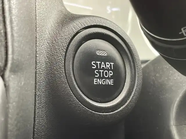 マツダ ＣＸ－５ XD 道央・札幌 2016(平28)年 16.3万km クリスタルホワイトパールマイカ ・4WD/ワンオーナー/・純正ナビ/・BT/CD/DVD/USB/AUX/フルセグTV/・バックカメラ/サイドカメラ/・クルーズコントロール/・MTモード付AT/・ステアリングスイッチ/・LEDオートライト/・フォグランプ/・プッシュスタート/・スマートキー×2/・スマートシティブレーキサポート/・電動格納ミラー/・積込冬タイヤ純正AW付