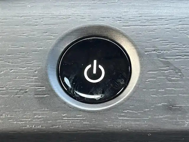 日産 アリア B6 大阪府 2023(令5)年 1.7万km パールⅡ 純正12.3インチコネクトナビ/　（AppleCarPlay/AndroidAuto/フルセグTV/USB/Bluetooth）/パノラミックガラスルーフ　/プロパイロット2.0/ハーフレザーシート/　（D席パワーシート/全席シートヒーター）　/ステアリングヒーター　/前後ドライブレコーダー　/全方位モニター　/パワーバックドア/レーダークルーズコントロール/ブラインドスポットミラー/ヘッドアップディスプレイ/デジタルインナーミラー/ＥＴＣ2.0　/ハーフレザーシート　/純正19インチアルミホイール/純正フロアマット/ワイヤレス充電/LEDヘッドライト/充電ケーブルなし