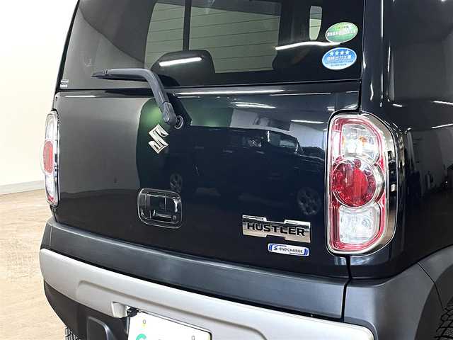 スズキ ハスラー G 道央・札幌 2018(平30)年 2.8万km ブルーイッシュブラックパール3 4WD/寒冷地仕様/社外ディスプレイオーディオ/CD/DVD/Bluetooth/USB/バックカメラ/衝突軽減ブレーキ/レーンキープアシスト/横滑り防止/アイドリングストップ/ドライブレコーダー/ETC/スマートキー×2/社外エンジンスターター/シートヒーター（D/N）/ミラーヒーター/純正スチールホイール付きサマータイヤセット積込み/　165/60/15　2018年製　4mm/保証書/取扱説明書