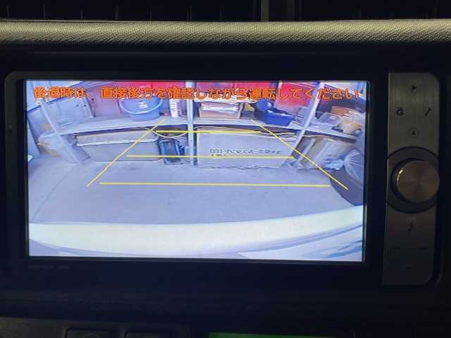 トヨタ アクア 静岡県 2012(平24)年 3.1万km ライムホワイトパールクリスタルシャイン スマートエントリーパッケージ/純正ナビ/　（Bluetooth/DVD/CD）/フルセグTV/バックカメラ/プッシュスタート/スマートキー/ETC/純正フロアマット/ステアリングスイッチ/横滑り防止装置/取扱説明書/保証書