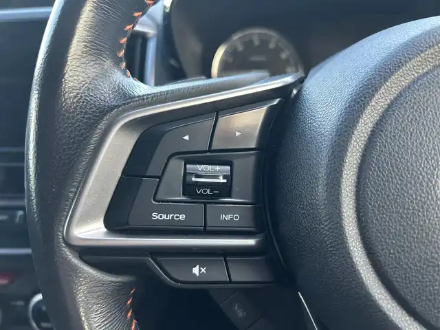 スバル インプレッサ ＸＶ 1．6i－L アイサイト 群馬県 2019(平31)年 3.9万km ピュアレッド 4WD/純正ナビ/　(AM/FM/BT/TV/CD/DVD)/バックカメラ/アイサイト/プリクラッシュセーフティーブレーキ/レーンキープアシスト/パーキングソナー/レーダークルーズコントロール/ふらつき防止機能/先行車発進お知らせ機能/後退速度リミッター/ヒルディセントコントロール/純正ドライブレコーダー/ETC/純正フロアマット/ステアリングリモコン/パドルシフト/保証書/取扱説明書/スペアキー