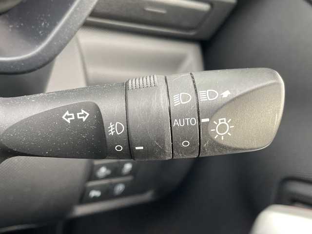 トヨタ ライズ Z 福岡県 2020(令2)年 2.8万km ナチュラルベージュマイカM 純正9インチディスプレイオーディオ/　（AM/FM/BT/HDMI）/全方位モニター/ブラインドスポットモニター/シートヒーター（D席＋N席）/ドライブレコーダー（前後）/レーンキープアシスト/盗難防止装置/横滑り防止装置/衝突被害軽減システム/オートライト/オートマチックハイビーム/LEDライト/フォグランプ/ドアバイザー/ISOFIX/ステアリングスイッチ/電格ミラー