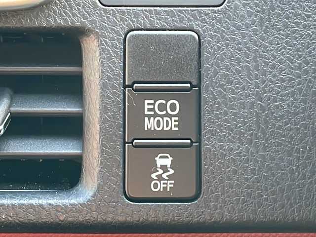 トヨタ ヴォクシー ZS 長野県 2020(令2)年 5.6万km ブラック ４ＷＤ/トヨタセーフティセンス/純正9型ナビフルセグTV/バックカメラ/ETC/パワースライドドア/純正16インチアルミ/前後コーナーセンサー/クルーズコントロール/プッシュスタート/保証書・取説/スペアキー