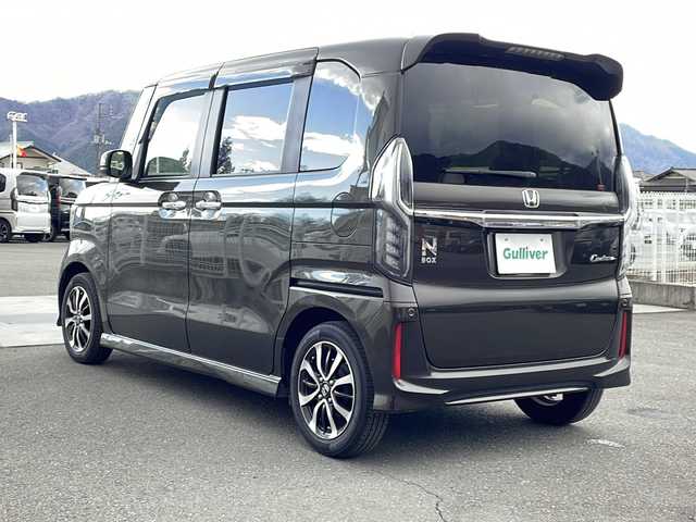 ホンダ Ｎ ＢＯＸ カスタム G EX ホンダセンシング 山梨県 2017(平29)年 5.9万km プレミアムグラマラスブロンズP 純正ナビ/地デジTV/純正CD/DVD/Bluetooth/バックカメラ/両側パワースライドドア/衝突軽減ブレーキ/レーダークルーズコントロール/レーンキープアシスト/LEDヘッドライト/オートライト/純正14インチAW/ドライブレコーダー/スマートキー/ビルトインETC