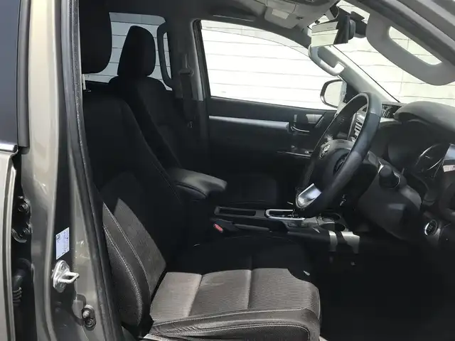 トヨタ ハイラックス Z 富山県 2020(令2)年 3.6万km オキサイドブロンズM アルパイン専用フローティングナビ/フルセグＴＶ／Bluetooth/バックカメラ/リフトアップ/社外ＡＷ１７インチ/前後ドライブレコーダー/レーダークルーズコントロール/レーンキープアシスト/社外トノカバー/ＬＥＤヘッドライト/ETC2.0/横滑り防止装置/セーフティセンス/コーナーセンサー/オートライト/オートマチックハイビーム/保証書／取説有り