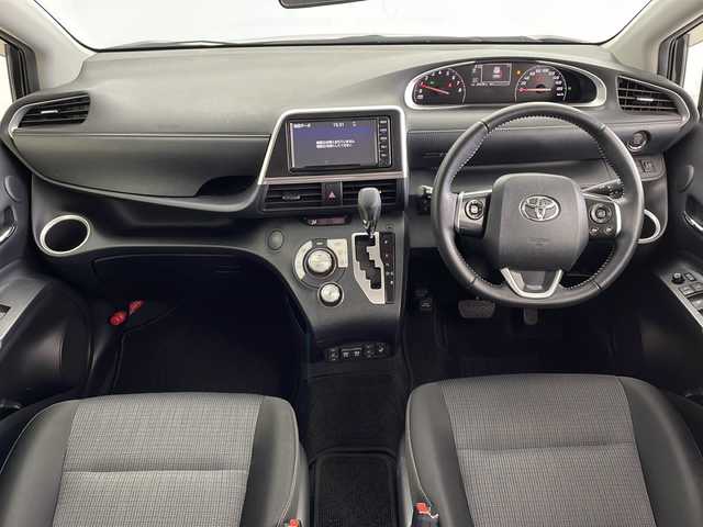 トヨタ シエンタ ファンベースG セーフティED 鹿児島県 2020(令2)年 2.6万km ブラックマイカ Toyota Safety Sense/純正SDナビ/パノラミックビューモニター/バックカメラ/両側電動スライドドア/前後ドライブレコーダー/前席シートヒーター /ETC/USBソケット/前後コーナーセンサー/オートマチックハイビーム/電動格納ミラー/レーンキープアシスト /スマートキー/純正フロアマット/ドアバイザー