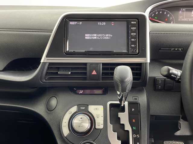 トヨタ シエンタ ファンベースG セーフティED 鹿児島県 2020(令2)年 2.6万km ブラックマイカ Toyota Safety Sense/純正SDナビ/パノラミックビューモニター/バックカメラ/両側電動スライドドア/前後ドライブレコーダー/前席シートヒーター /ETC/USBソケット/前後コーナーセンサー/オートマチックハイビーム/電動格納ミラー/レーンキープアシスト /スマートキー/純正フロアマット/ドアバイザー
