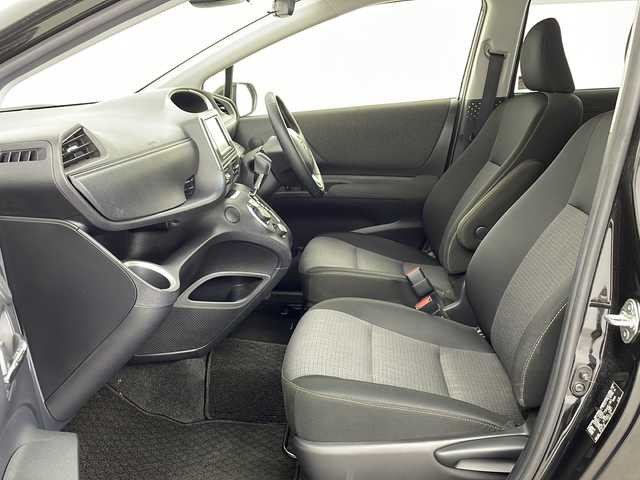 トヨタ シエンタ ファンベースG セーフティED 鹿児島県 2020(令2)年 2.6万km ブラックマイカ Toyota Safety Sense/純正SDナビ/パノラミックビューモニター/バックカメラ/両側電動スライドドア/前後ドライブレコーダー/前席シートヒーター /ETC/USBソケット/前後コーナーセンサー/オートマチックハイビーム/電動格納ミラー/レーンキープアシスト /スマートキー/純正フロアマット/ドアバイザー