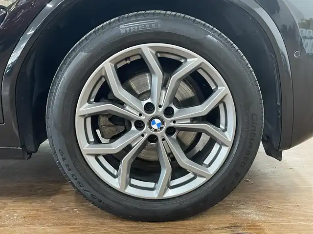 ＢＭＷ Ｘ３ xDrive20d Mスポーツ 道央・札幌 2018(平30)年 8.8万km サファイアブラックP 4WD/ディーゼル車/純正ナビ/・フルセグTV/CD/DVD/BT/USB/MS/フロント、サイド、バックカメラ/全周囲カメラ/本革シート/前席パワーシート/前席シートベンチレーション/全席シートヒーター/運転席シートメモリ機能/パワーバックドア/オートクルーズコントロール/ミラー一体型ETC/衝突被害軽減ブレーキ/レーンキープアシスト/横滑り防止装置/前後コーナーセンサー/ワイヤレス充電/電動パーキングブレーキ/ブレーキホールド/ヘッドアップディスプレイ/ブラインドスポットモニター/アイドリングストップ/パドルシフト/ウインカーミラー/社外ドライブレコーダー/フロアマット/ステアリングリモコン/オートライト/オートハイビーム/LEDヘッドライト/前後フォグライト/プッシュスタート/スマートキーx2/アンビエントライト/ルーフレール/トノカバー/純正19インチAW/新車時保証書/取扱説明書