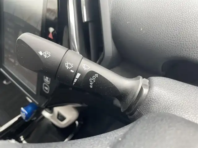 トヨタ プリウス ＰＨＶ A レザーパッケージ 福島県 2017(平29)年 2.1万km シルバーM ワンオーナー/Toyota Safety Sense P/11.6インチT‐Connectナビ/AM/FM/BT/USB/フルセグTV/純正15インチAW(社外AW＋冬タイヤ積込)/黒レザーシート/レーダークルーズコントロール/プリクラッシュセーフティ/ブラインドスポットモニター/バックカメラ/シートヒーター/パワーシート/ステアリングヒーター/ステアリングリモコン/オートハイビーム/LEDヘッドライト/フォグ/リアフォグ/純正ドライブレコーダー/ビルトインETC 2.0/プッシュスタート/ドアバイザー/フロアマット