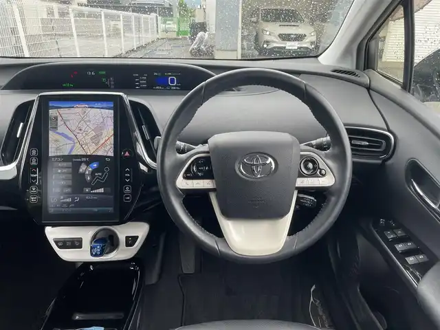 トヨタ プリウス ＰＨＶ A レザーパッケージ 福島県 2017(平29)年 2.1万km シルバーM ワンオーナー/Toyota Safety Sense P/11.6インチT‐Connectナビ/AM/FM/BT/USB/フルセグTV/純正15インチAW(社外AW＋冬タイヤ積込)/黒レザーシート/レーダークルーズコントロール/プリクラッシュセーフティ/ブラインドスポットモニター/バックカメラ/シートヒーター/パワーシート/ステアリングヒーター/ステアリングリモコン/オートハイビーム/LEDヘッドライト/フォグ/リアフォグ/純正ドライブレコーダー/ビルトインETC 2.0/プッシュスタート/ドアバイザー/フロアマット