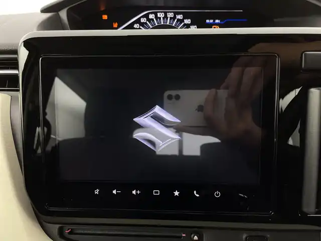 スズキ ソリオ HV MZ 新潟県 2021(令3)年 2.1万km ピュアホワイトP スズキセーフティサポート/禁煙車/ワンオーナー/純正9インチメモリナビ/　　CD/DVD/AM/FM/BT/フルセグ//　　applecarplay/androidauto/アラウンドビューモニター/両側パワースライドドア/アダプティブクルーズコントロール/LEDオートライト/前席シートヒーター/純正15インチアルミホイール付/ステアリングスイッチ/サーキュレーター/アイドリングストップ/ヘッドアップディスプレイ/USBポート/社外ドライブレコーダー/後席パーソナルテーブル/後席ロールサンシェード/スペアキー/スマートキー/ETC
