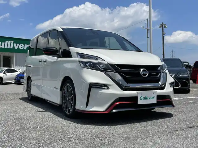 日産 セレナ ニスモ 千葉県 2018(平30)年 5万km ブリリアントホワイトパール エマージェンシーブレーキ/プロパイロット/アラウンドビューモニター/純正9インチSDナビ【MM517D-L】/・CD/DVD/Blu-ray/MSV/Bluetooth/フルセグ/純正フリップダウンモニター/インテリジェントルームミラー/パーキングアシスト/両後ハンズフリーオートスライドドア/前席シートヒーター/レーンキープアシスト/標識認識機能/インテリジェントキー/前後コーナーセンサー/純正LEDヘッドライト/純正17インチアルミホイール/純正ドライブレコーダー/ETC/本革巻ステアリング/サイド＆カーテンエアバッグ