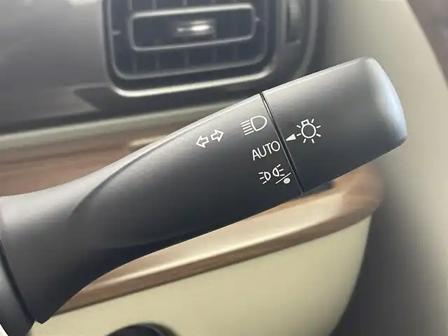 スズキ ラパン ＬＣ X 群馬県 2025(令7)年 0.1千km フォーンベージュメタリック/アーバンブラウン 2トーン 届出済未使用車　純正ディスプレイオーディオ　バックカメラ　シートヒーター　衝突被害軽減ブレーキ　レーンアシスト　オートハイビーム　ＬＥＤヘッドライト　ハーフレザーシート　スマートキー　禁煙車