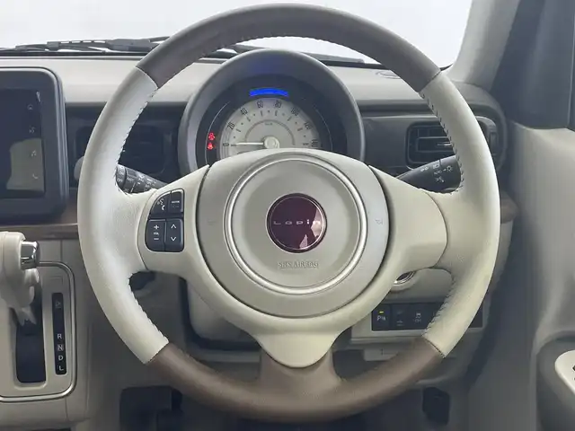 スズキ ラパン ＬＣ X 群馬県 2025(令7)年 0.1千km フォーンベージュメタリック/アーバンブラウン 2トーン 届出済未使用車　純正ディスプレイオーディオ　バックカメラ　シートヒーター　衝突被害軽減ブレーキ　レーンアシスト　オートハイビーム　ＬＥＤヘッドライト　ハーフレザーシート　スマートキー　禁煙車