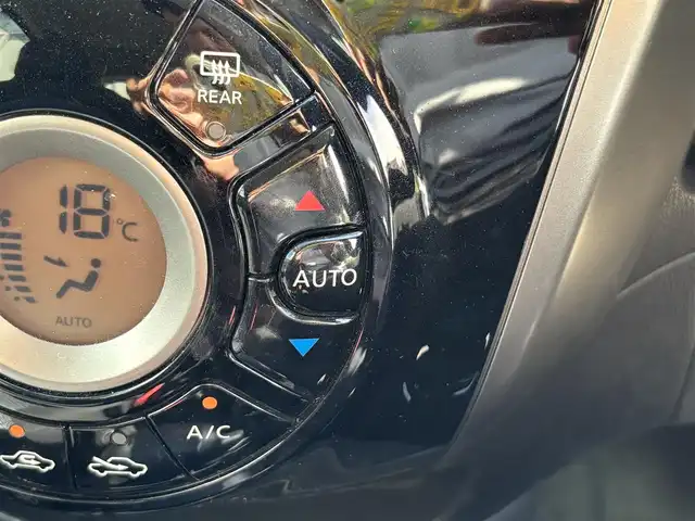 日産 ノート X DIG－S 福岡県 2014(平26)年 5.4万km オーロラモーヴ プッシュスタートボタン/スマートキー/Bluetoothオーディオ/USB入力端子/フルセグTV/純正ホイルカバー/アイドリングストップ