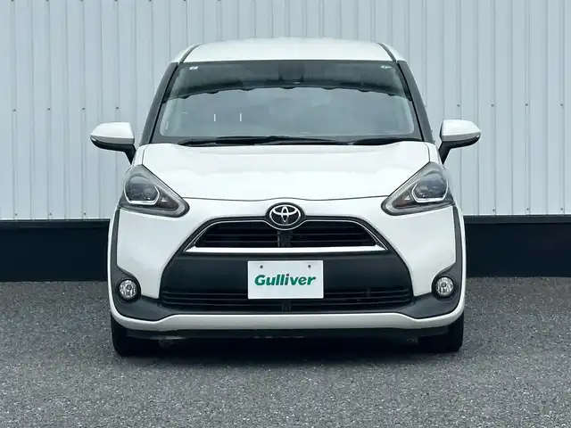 トヨタ シエンタ G 千葉県 2017(平29)年 5万km ホワイトパールクリスタルシャイン 社外SDナビ/(フルセグTV Bluetooth CD DVD)/バックカメラ/衝突被害軽減システム/クルーズコントロール/両側パワースライドドア/横滑り防止装置/ETC/アイドリングストップ/LEDヘッドライト/フォグランプ/オートライト/ウィンカーミラー/電動格納ミラー/社外15インチAW/シートヒーター/シートリフター/プッシュスタート/スマートキー/フロアマット
