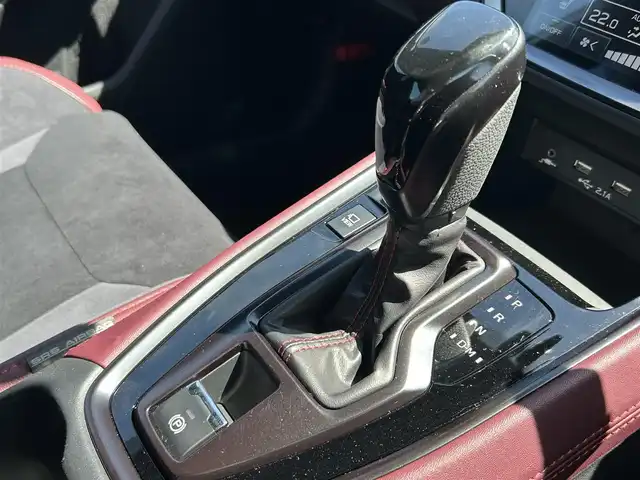スバル ＷＲＸ Ｓ４ STIスポーツR EX 愛知県 2023(令5)年 5.5万km アイスシルバーメタリック スマートキー/プッシュスタート/純正ナビ/フルセグTV/BT/バック、サイドカメラ/ビルトインETC/STI18インチAW/STI4本出しマフラー/ラテラルリンクセット/Fタワーバー /F.Rフレキシブルドロースティフナー/ドリルドディスクローター/アイサイト/ブラインドスポットモニター/レーダークルーズコントロール/オートビークルホールド/アイドリングストップ/ステアリングスイッチ/純正フロアマット/ハーフレザーシート/前席パワーシート（D席メモリー付き）/全席シートヒーター /取説、保証書