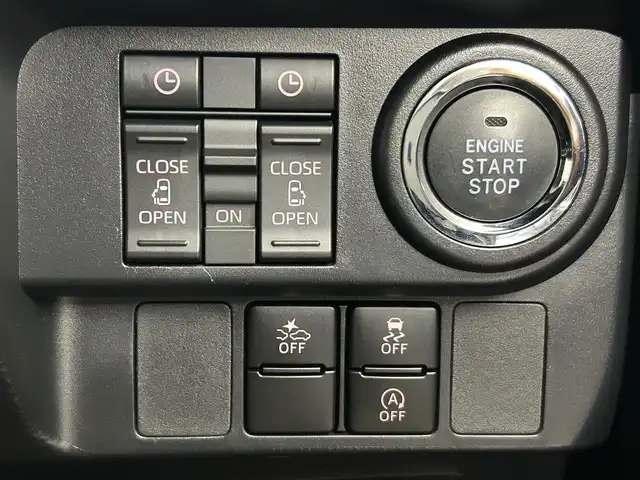 トヨタ ルーミー カスタムG 千葉県 2020(令2)年 2.2万km プラムブラウンパールクリスタルシャイン スマートアシスト/・衝突回避支援ブレーキ機能/・衝突警報機能/・車線逸脱警報機能/・ふらつき警報/・ブレーキ制御付誤発進抑制機能/・先行車発進お知らせ機能/・アダプティブドライビングビーム/・アダプティブクルーズコントロール/・サイドビューランプ/・コーナーセンサー/・路側逸脱警報/・標識認識機能/純正7インチメモリーナビ/・フルセグTV/・Bluetoothオーディオ接続/・CD/DVD再生機能/・全方位カメラ/両側パワースライドドア/LEDヘッドライト/スマートキー/前後コーナーセンサー