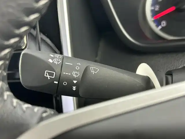 トヨタ ルーミー カスタムG 千葉県 2020(令2)年 2.2万km プラムブラウンパールクリスタルシャイン スマートアシスト/・衝突回避支援ブレーキ機能/・衝突警報機能/・車線逸脱警報機能/・ふらつき警報/・ブレーキ制御付誤発進抑制機能/・先行車発進お知らせ機能/・アダプティブドライビングビーム/・アダプティブクルーズコントロール/・サイドビューランプ/・コーナーセンサー/・路側逸脱警報/・標識認識機能/純正7インチメモリーナビ/・フルセグTV/・Bluetoothオーディオ接続/・CD/DVD再生機能/・全方位カメラ/両側パワースライドドア/LEDヘッドライト/スマートキー/前後コーナーセンサー