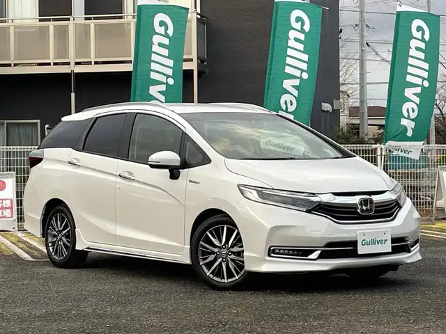 ホンダ シャトル ハイブリッド Z ホンダセンシング 宮城県 2019(令1)年 3.9万km プラチナホワイトパール /純正8インチメモリナビ//CD/DVD/SD/BT/AUX/フルセグテレビ//レーダークルーズコントロール//衝突被害軽減ブレーキ//バックカメラ//レーンキープアシスト//ETC//社外ドライブレコーダー前後//LEDヘッドライト//オートハイビーム