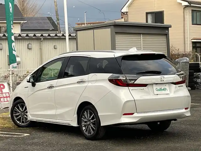 ホンダ シャトル ハイブリッド Z ホンダセンシング 宮城県 2019(令1)年 3.9万km プラチナホワイトパール /純正8インチメモリナビ//CD/DVD/SD/BT/AUX/フルセグテレビ//レーダークルーズコントロール//衝突被害軽減ブレーキ//バックカメラ//レーンキープアシスト//ETC//社外ドライブレコーダー前後//LEDヘッドライト//オートハイビーム