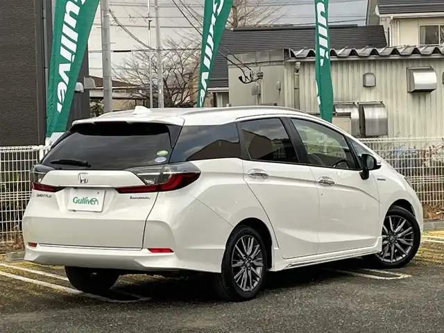 ホンダ シャトル ハイブリッド Z ホンダセンシング 宮城県 2019(令1)年 3.9万km プラチナホワイトパール /純正8インチメモリナビ//CD/DVD/SD/BT/AUX/フルセグテレビ//レーダークルーズコントロール//衝突被害軽減ブレーキ//バックカメラ//レーンキープアシスト//ETC//社外ドライブレコーダー前後//LEDヘッドライト//オートハイビーム