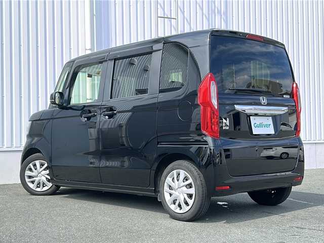 ホンダ Ｎ ＢＯＸ L 三重県 2021(令3)年 1.7万km クリスタルブラックパール 純正ナビ/バックカメラ/片側パワースライドドア/前席シートヒーター/ビルトインETC/レーダークルーズコントロール/コーナーセンサー/USB給電ポート/スペアキー/純正フロアマット/衝突軽減ブレーキ/レーンキープアシスト/前方ドライブレコーダー/リヤサンシェード/ステアリングリモコン/ホンダセンシング/電動格納ミラー/禁煙車